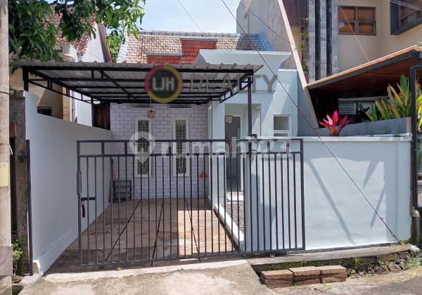 2 Bedrooms Minimalist Local House Ungasan Close To Melasti Beach