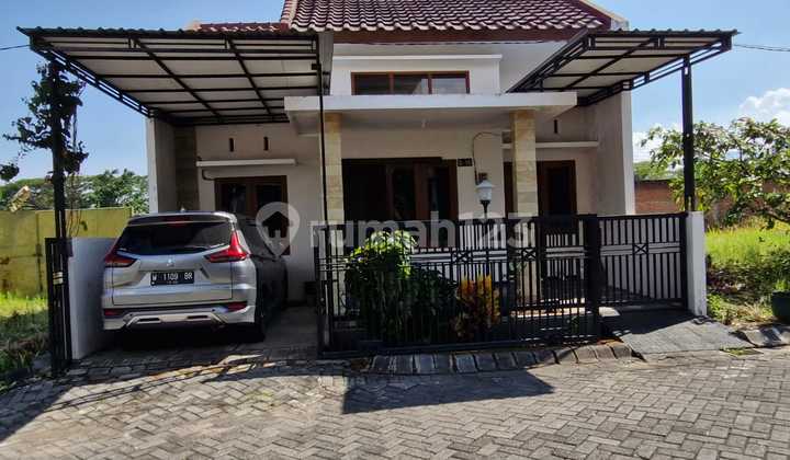 Fully Furnished House, Griya Taman Asri, Junrejo, Batu, Malang 1