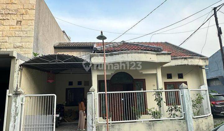 Rumah 1,5 Lantai Gkb Manyar Gresik 1