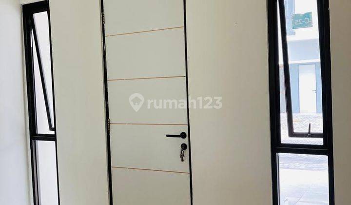 Rumah Golden East Bunder Kebomas Gresik 2
