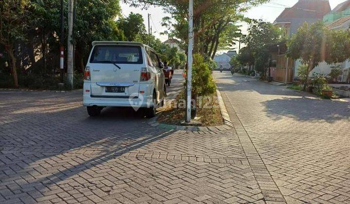 Rumah Perum Swan Menganti Park Gresik 2