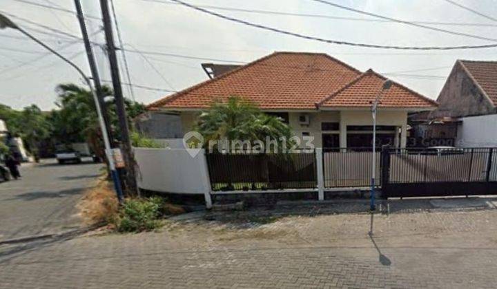 Rumah Lingkungan Elit Gkb Manyar Gresik 1