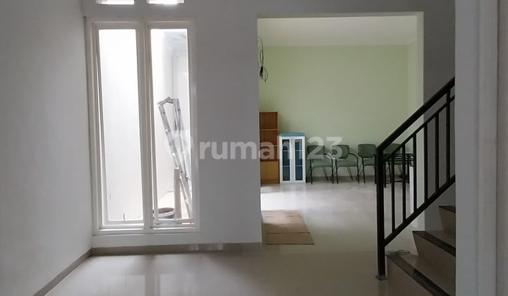 Rumah Green Semanggi Wonorejo Surabaya Timur