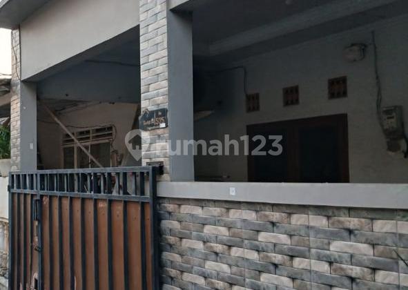 Rumah 2 Lantai Strategis di Kota Tangerang