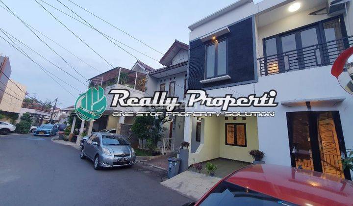 Dijual Rumah Siap Huni Di Cipinang Melayu, Makasar, Dalam Komplek, 2 Lantai, Lokasi Sangat Strategis, AC 4 unit 2