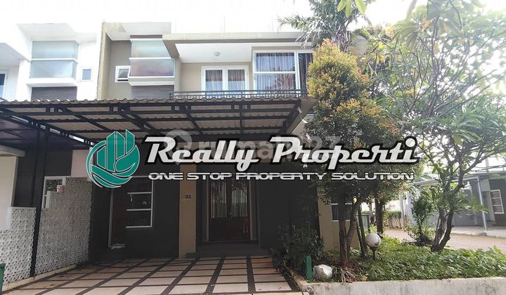 Disewakan Rumah Hook 2 Lantai Full Furnished, Ada Ac 2 Unit, Dekat Pintu Toll Jatiwarna, Bekasi