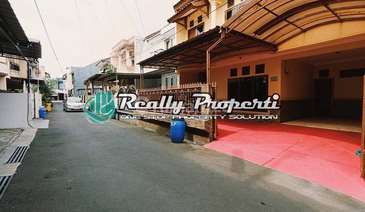 Disewakan Rumah 2 Lantai, Semi Furnished, Dalam Komplek Di Jaticempaka, Pondok Gede Bekasi. 2