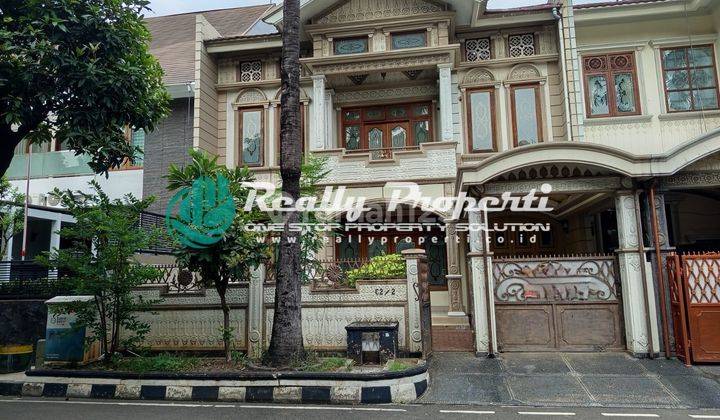 Disewakan Rumah Cantik, Lingkungan Asri, Dalam Komplek Yang Tenang, Aman, Nyaman di Rawamangun , Jakarta Timur  1