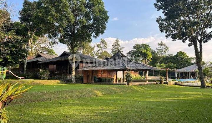 Dijual Resort Villa Bagus di Bogor