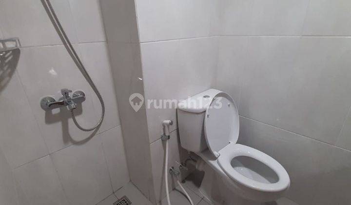 kamar mandi unit type studio di evenciio