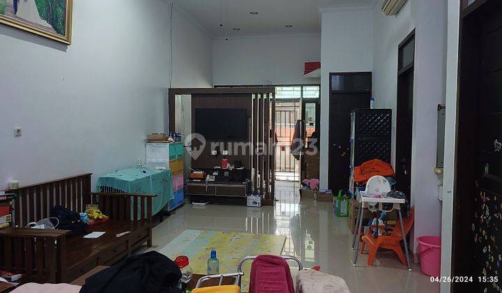 Rumah Sudah Renovasi di Taman Surya, Jakarta Barat 1