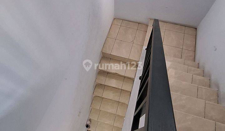 Runah 3 Lantai Siap Huni Di Taman Surya Bagus 2