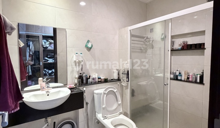 Dijual Rumah Bagus Golf Island Harga Bu di Golf Island Pik