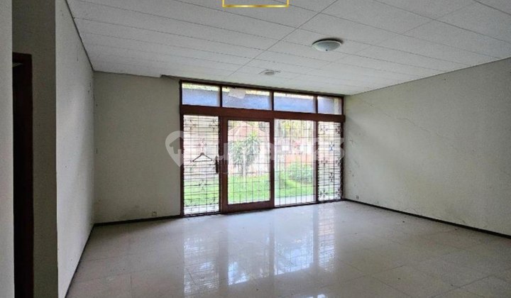 Patra Kuningan Rumah Hook Hitung Tanah Elite & Tenang, area asri hijau 2