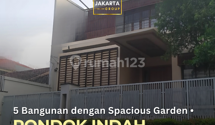 Pondok Indah Rumah Cantik Area Tenang & Favorit Row Jalan Lebar