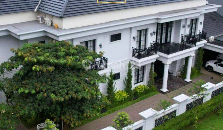 Pondok Indah Luxurious Modern Classic House, Furnish, Hook Depan Taman 1