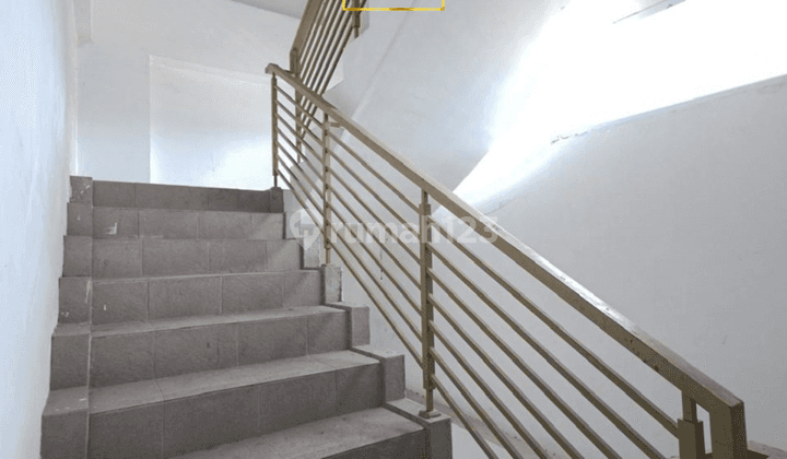 Pesanggrahan Gedung bagus 6 Lantai ada Basement & Rooftop Dijual murah 2