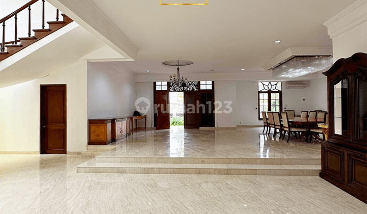 Rumah Mewah Menteng 2 Lantai, Area Elite Ring 1, Dijual & Disewakan 2