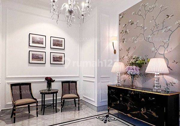 Rumah Menteng 3,5 Lantai Lift Pool Furnish Kotak  68m 2