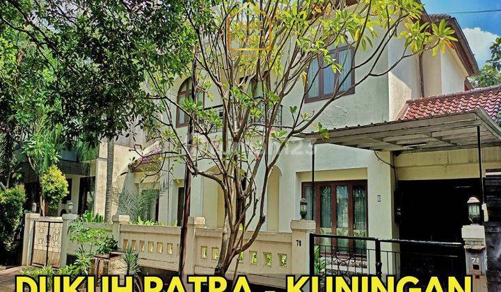 Dukuh Patra 2 Lantai Taman Luas. Daerah Tenang. Dekat Rasuna Kuningan 2