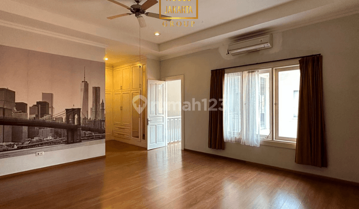 Rumah 2 Lantai Siap Huni, Senopati Area Dekat Scbd, Taman Pool 2