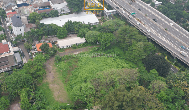 Tanah Komersial Jl Ahmad Yani. Bisa Gedung, Kantor, Hotel. Ijin 55 Lantai Murah