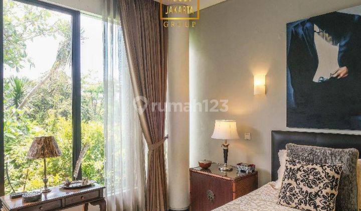 Kemang Mewah 3 lantai + Rooftop, Luxurious Modern Tropical, Taman Pool 2