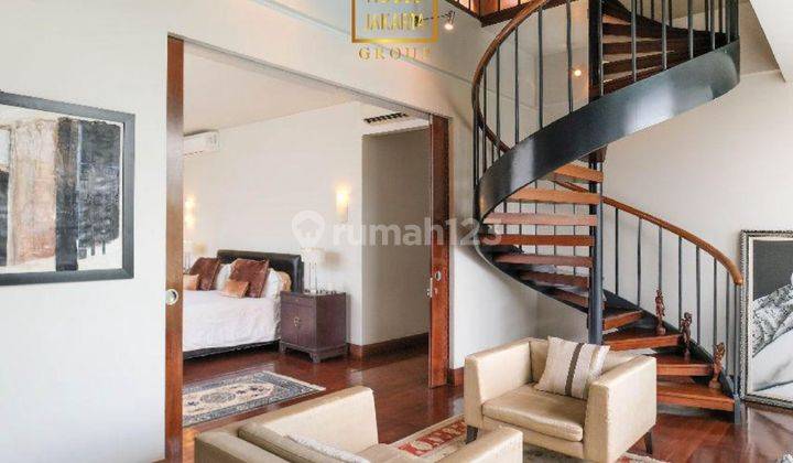 Kemang Mewah 3 lantai + Rooftop, Luxurious Modern Tropical, Taman Pool 2