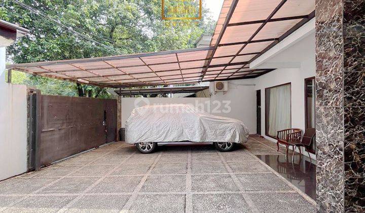 Rumah Kebayoran Baru 2 Lantai Siap Huni Murah Ada Pool, Dekat Senayan 2