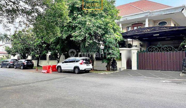 Simprug Golf Senayan, 2 Lantai Siap Huni Ada Pool, Dekat Ke Sudirman 2