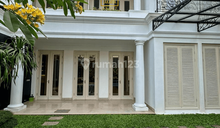 Menteng Newly Renovated Modern Classic, Prime area, Furnish Taman Pool 2