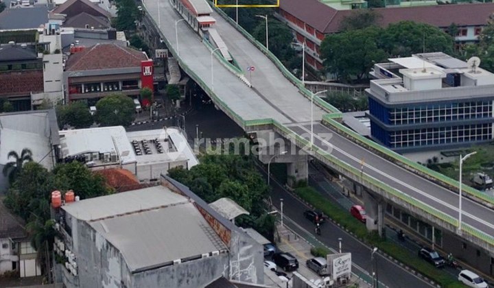 Selong Senopati Rumah 2 Lantai Premium Area Private Pool 2