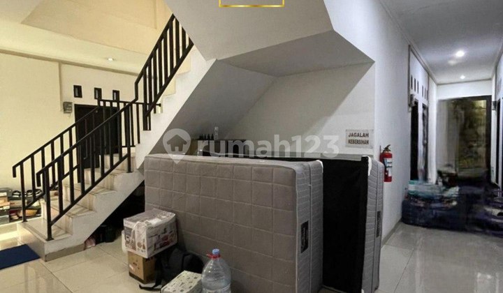 Johar Central Jakarta near Menteng, Boarding House, 3 Floors, 40 Rooms Good Investment 2