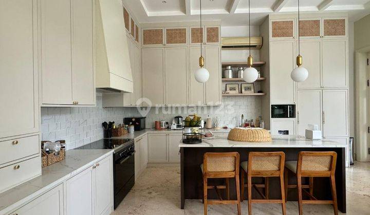 Martimbang Kebayoran Baru Rumah Cantik 2 Lantai Modern Classic Dijual 2