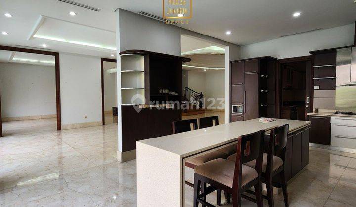 Pondok Indah Modern Classic 2,5 Lantai + Basement, Pool, Full Marmer 2