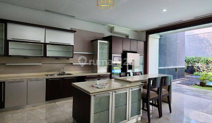 Luxurious Modern Classic House Pondok Indah. 2,5 Lantai + Basement, Taman + Swimming Pool, Full Marmer. Semi Furnished. Prime Location  2