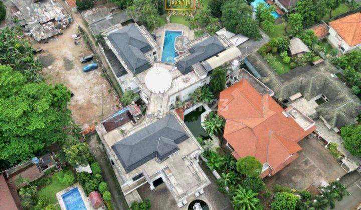 CILANDAK Luxurious Mansion with Classical Architecture, 2 lantai Pool 2