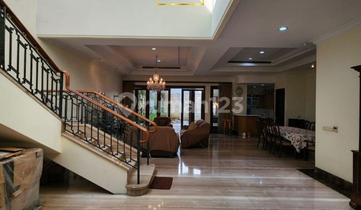 Menteng Rumah Cantik 2 Lantai Siap Huni Row Jalan Lebar Termurah Kotak 2