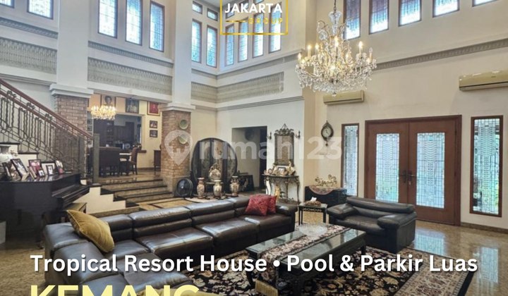 Rumah Mewah Kemang Tropical Resort Halaman & Pool Luas Parkir Muat 10 Mobil