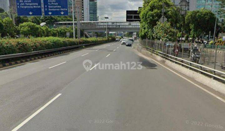 Tanah Komersil jalan S Parman Slipi Dijual Dibawah Njop ijin 16 Lantai 1