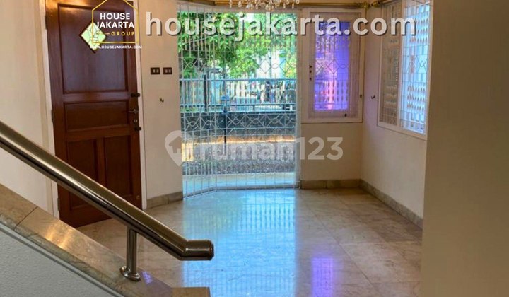 Rumah Termurah Wijaya Kebayoran Baru . Ro Jalan Lebar. Dekat Senopati & Blok M 2