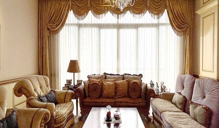 ruang keluarga airlangga apartment at ritz carlton
