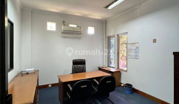 Gedung 2 Lantai Area Komersial Bisa Buat Kantor Atau Klinik 2