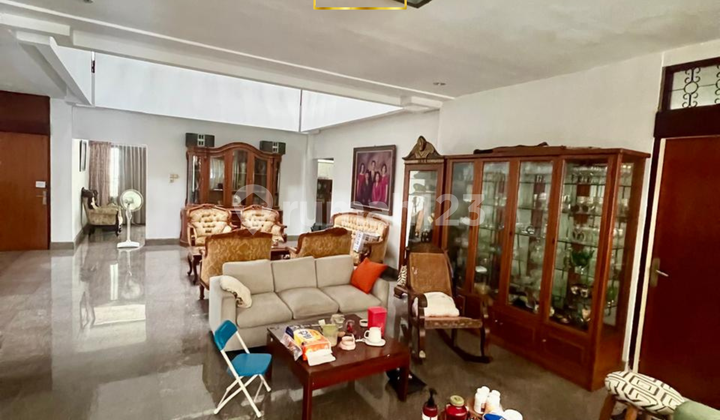 Widya Chandra SCBD Sudirman Senopati, Premium area Komplek Menteri 2