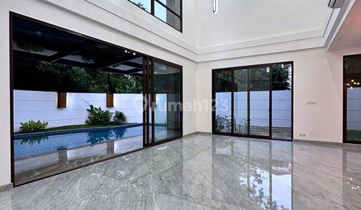 Rumah Brand New Kebayoran Baru 3 Lantai, Private Lift, Taman, Pool 2