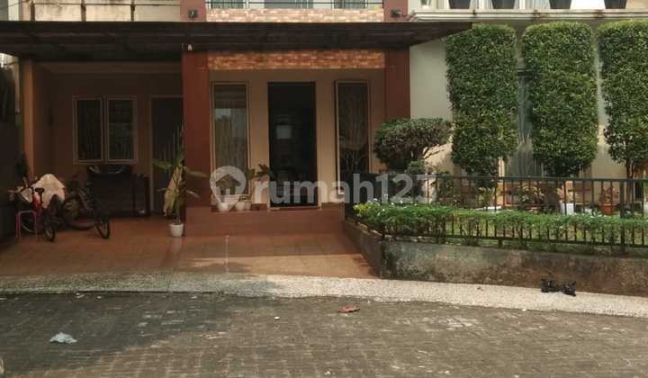 Rumah Minimalis, jual cepat, di dalam Cluster yg asri Puri Bintaro sektor 9. Rumah Minimalis, jual cepat, di dalam Cluster yg asri Puri Bintaro sektor 9.