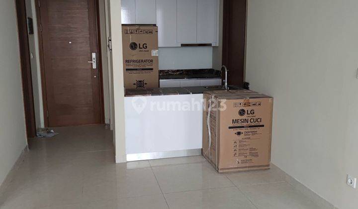 TAMAN ANGGREK RESIDENCES CONDO 2 BEDROOM SEMI FURNISH  BRAND NEW 