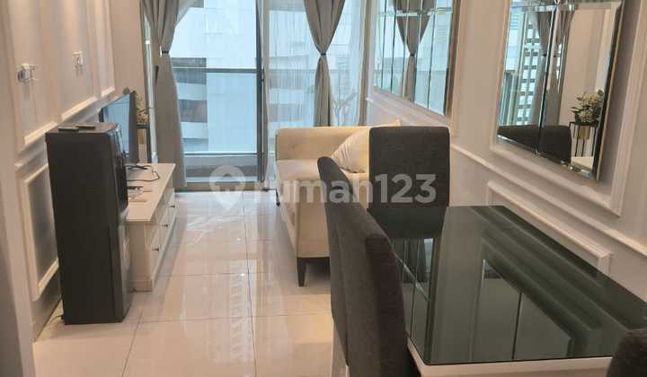 Dijual Bagus Taman Anggrek Residences 3 Bedroom Furnished Nice