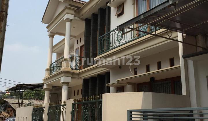 Sewa Rumah Jak Sel 2lt 4kt 3km..bagus..120jt Nego 1