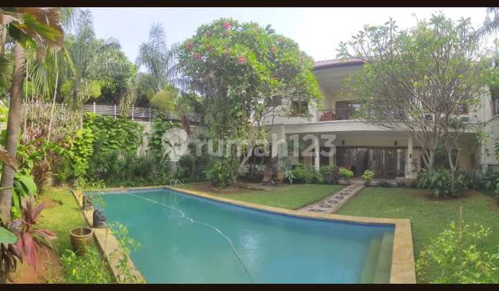 Jual Rumah Bagus Kemang Jakarta Selatan + Pool 750/500..4kt..23m